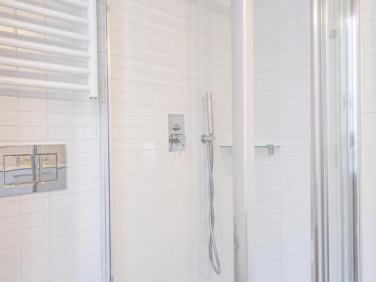 Bairro Alto Charming Bright Apt With Ac Elevator Lisbon Portugal