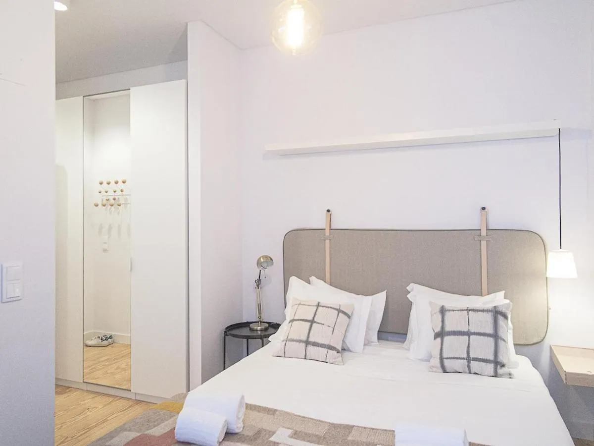 Bairro Alto Charming Bright Apt With Ac Elevator Lisbon Portugal